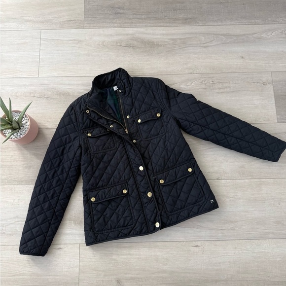 crown & ivy Jackets & Blazers - crown & ivy  women’s black quilted blazer jacket petite